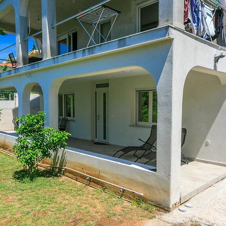 Apartment Olive Selce Εξωτερικό φωτογραφία