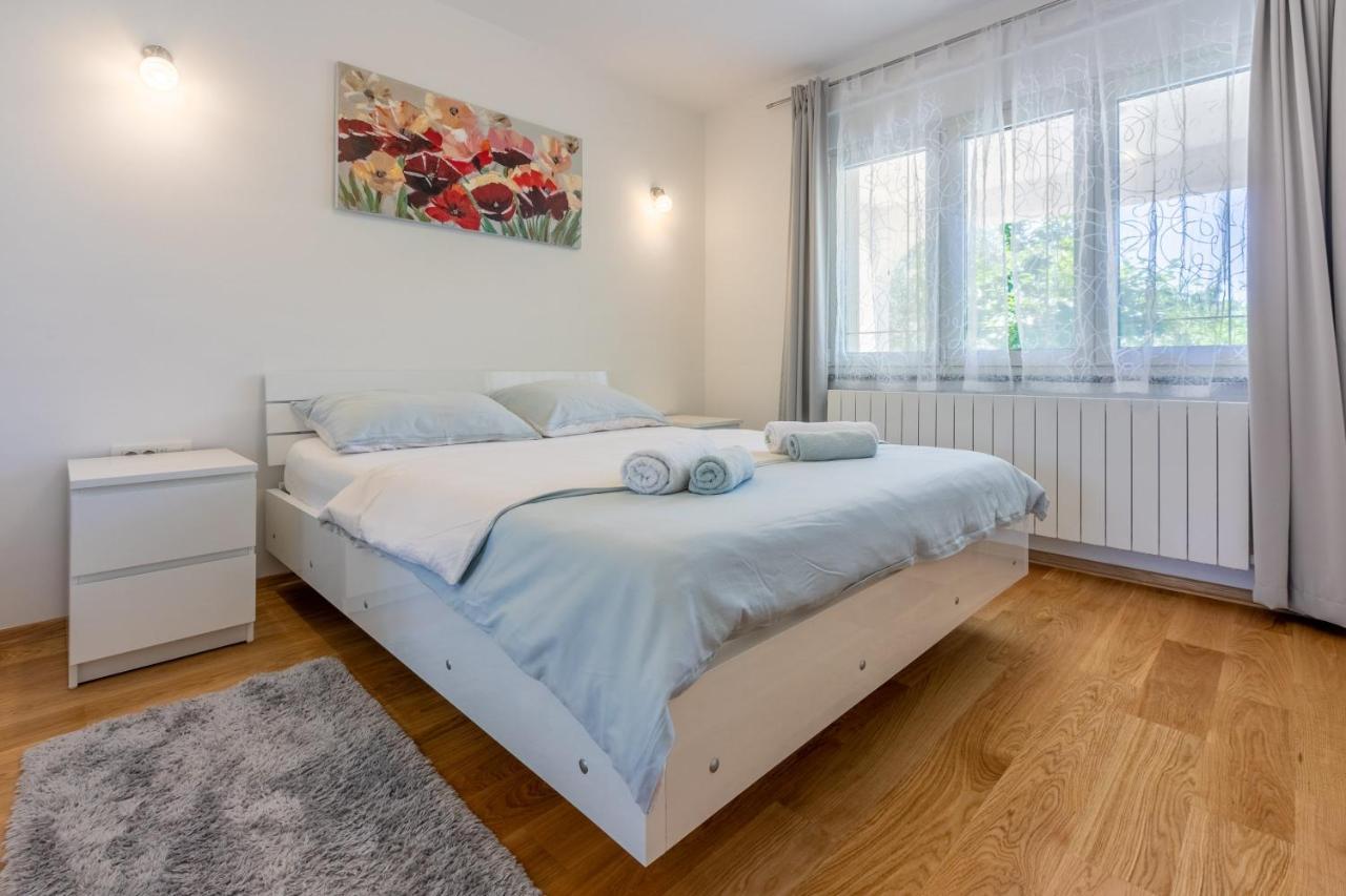 Apartment Olive Selce Εξωτερικό φωτογραφία